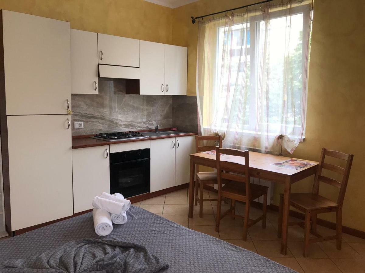 Dormi Oradea Apartment Exterior foto